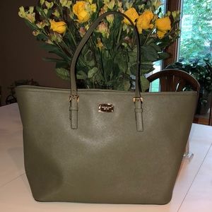 Large Michael Kors Purse